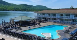where to stay in Lake George with kids?